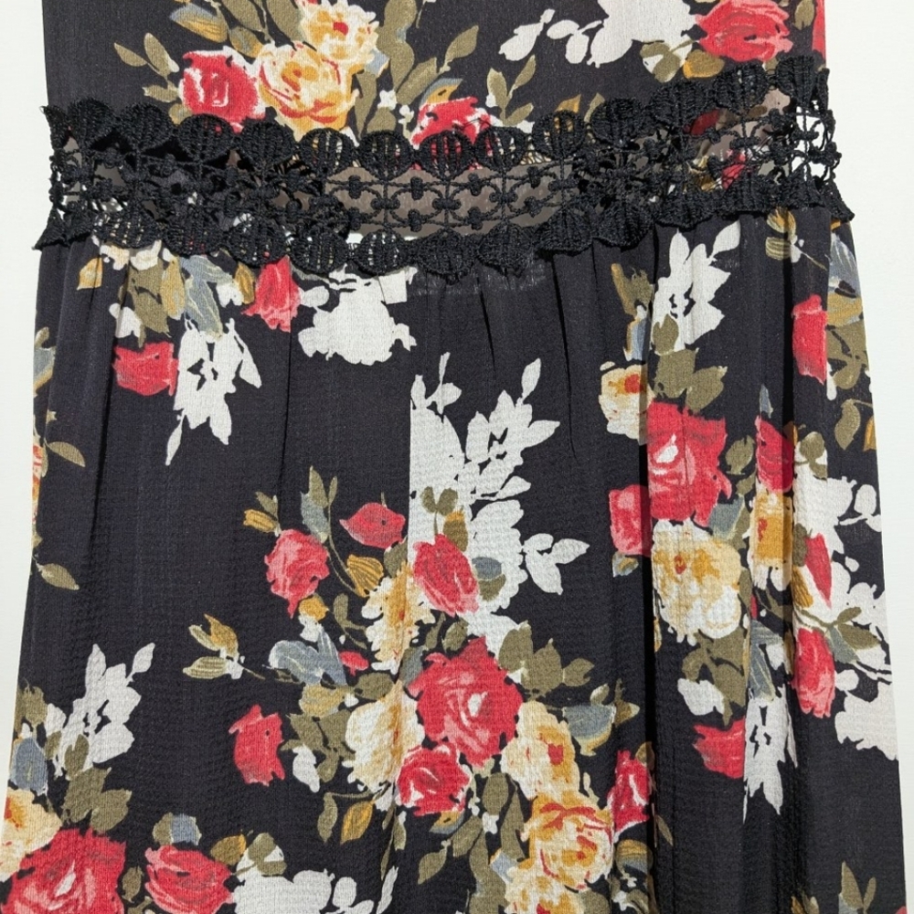 Women's summer Floral lace Maxi Dress Deep v- neck size M - Picture 9 of 13